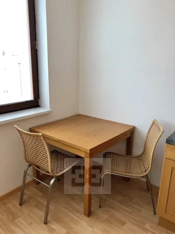 Pronájem bytu 1+kk, Praha - Holešovice, U měšťanského pivovaru, 41 m2