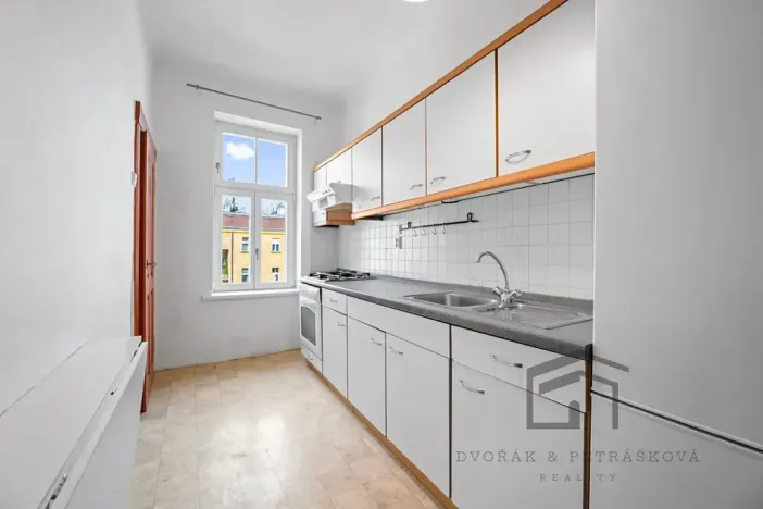 Prodej bytu 1+1, Praha - Vinohrady, Čáslavská, 39 m2