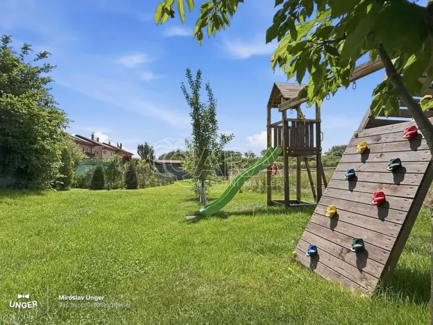 Prodej rodinného domu, Květnice, Slunečnicová, 93 m2