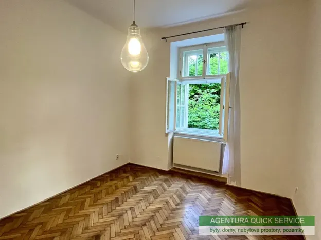 Pronájem bytu 2+1, Praha - Holešovice, Františka Křížka, 75 m2
