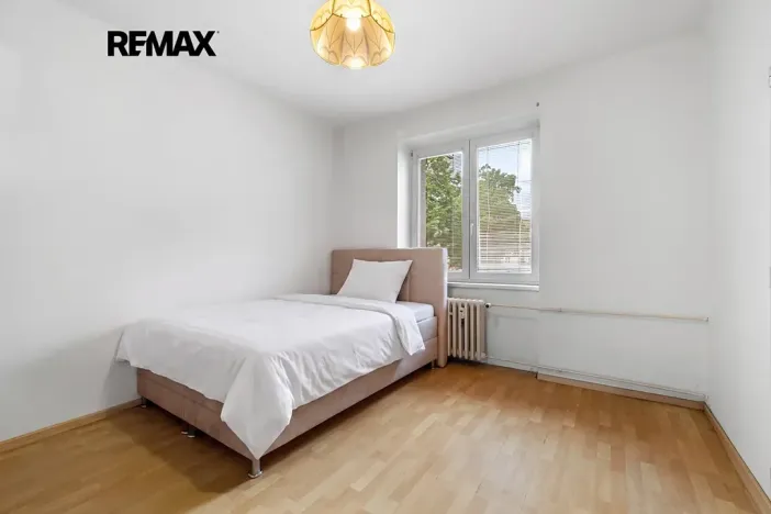 Prodej bytu 3+1, Plzeň, náměstí Generála Píky, 72 m2