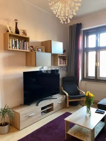 Pronájem bytu 2+kk, Praha, Neklanova, 50 m2