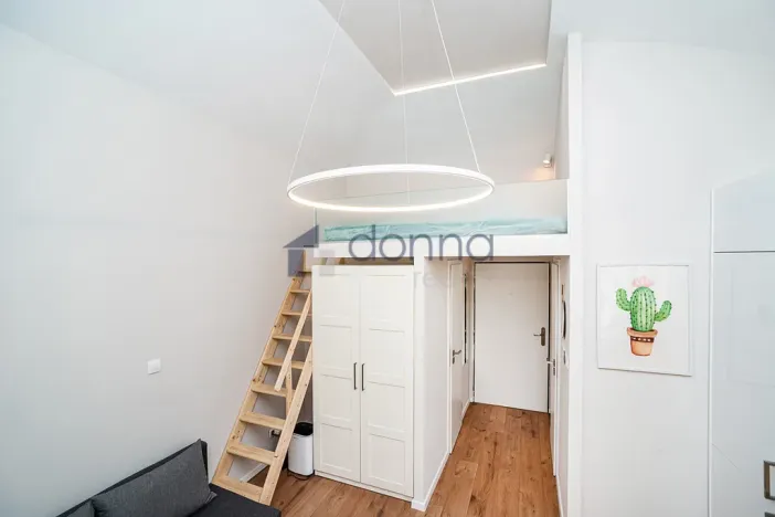 Pronájem bytu 1+kk, Praha, Přibyslavská, 26 m2