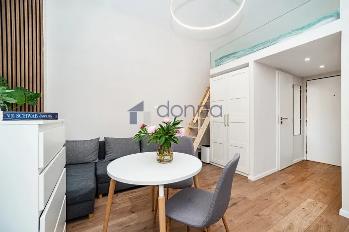 Pronájem bytu 1+kk, Praha, Přibyslavská, 26 m2