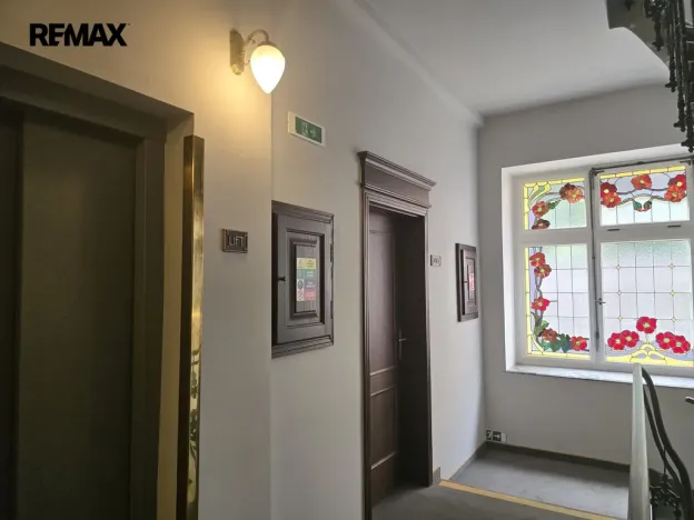 Pronájem kanceláře, Karlovy Vary, Stará Louka, 12 m2