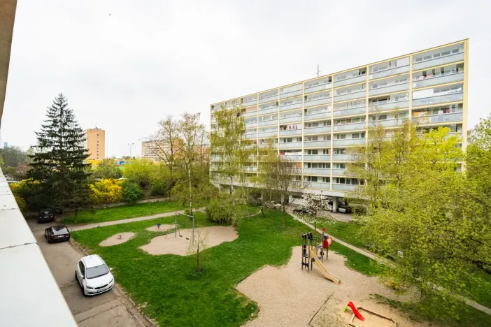 Pronájem bytu 2+kk, Praha - Braník, Novodvorská, 75 m2