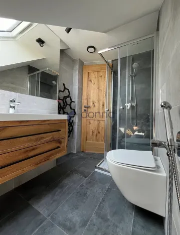 Pronájem bytu 4+kk, Praha, Pod Kavalírkou, 100 m2