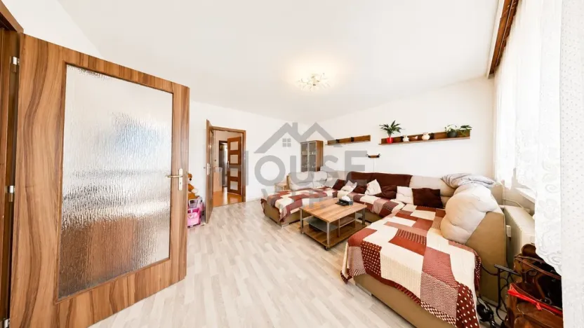 Prodej bytu 4+1, Praha - Modřany, Rakovského, 90 m2
