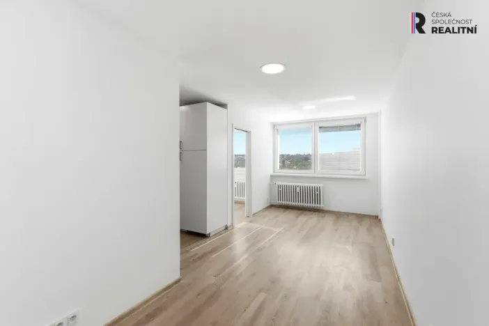 Prodej bytu 1+kk, Praha - Hloubětín, Šestajovická, 30 m2