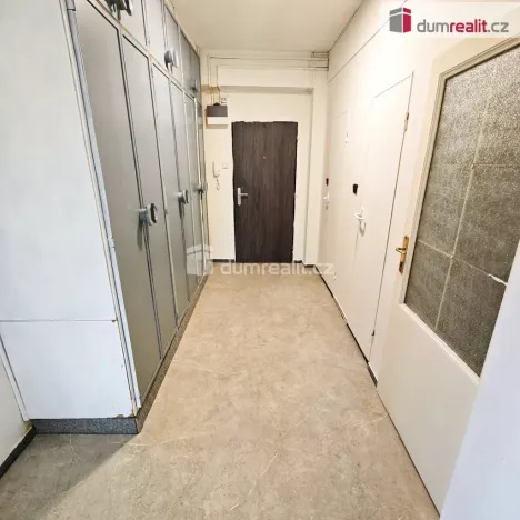 Prodej bytu 3+1, Kamenický Šenov, Pískovec I, 78 m2