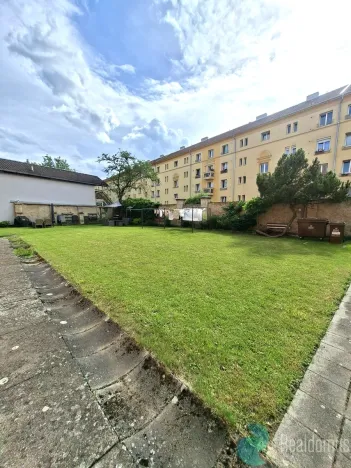Pronájem bytu 1+1, České Budějovice, Komenského, 47 m2