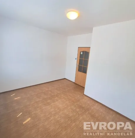 Pronájem bytu 3+1, Pardubice, Na Labišti, 87 m2