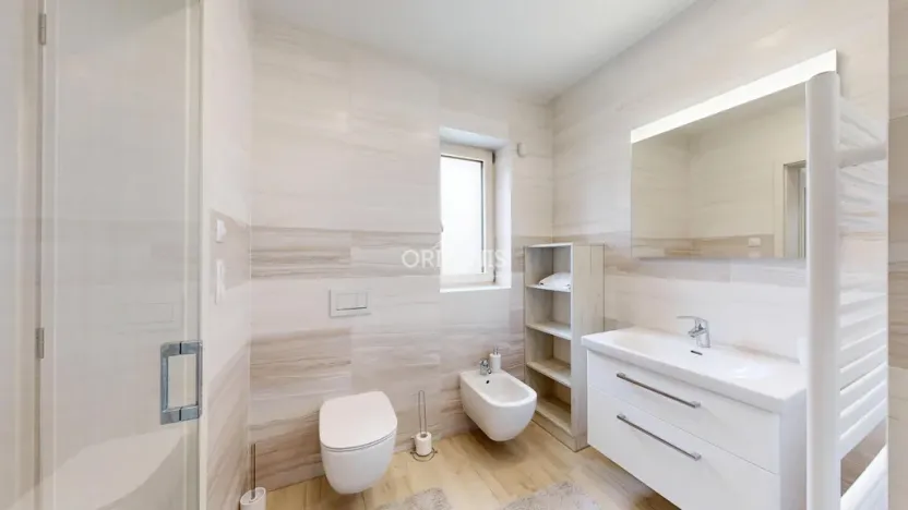Prodej ubytování, Nečtiny - Leopoldov, 160 m2