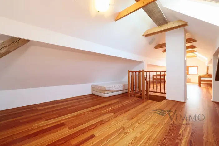 Prodej rodinného domu, Zahrádky - Horní Dvorce, 180 m2