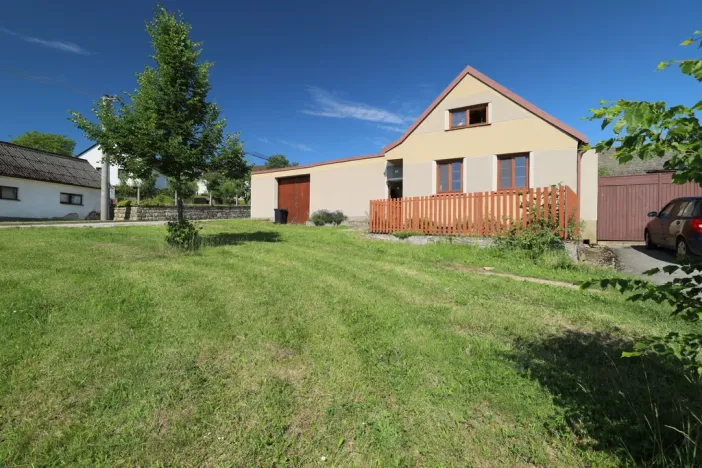 Prodej chalupy, Zahrádky - Horní Dvorce, 180 m2