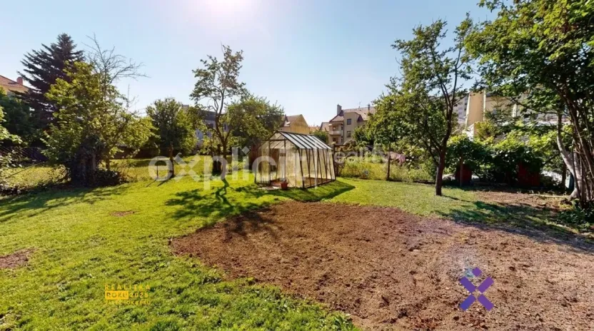 Prodej zahrady, Uherské Hradiště, Mojmírova, 270 m2