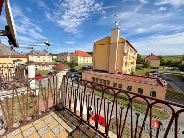 Prodej bytu 2+1, Janovice nad Úhlavou, Sídliště, 59 m2