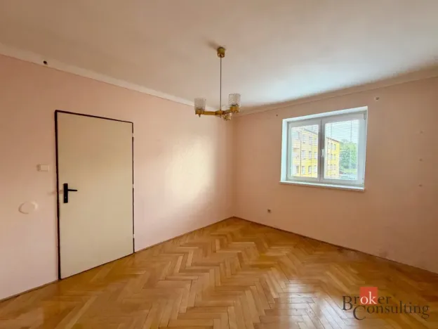 Prodej bytu 2+1, Janovice nad Úhlavou, Sídliště, 59 m2