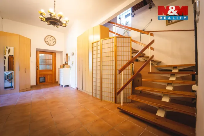 Prodej rodinného domu, Chrášťany - Černíkovice, 236 m2