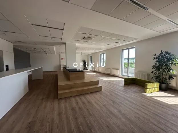 Pronájem kanceláře, Brno, Veveří, 200 m2
