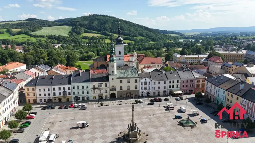 Prodej komerční nemovitosti, Moravská Třebová - Město, nám. T. G. Masaryka, 422 m2