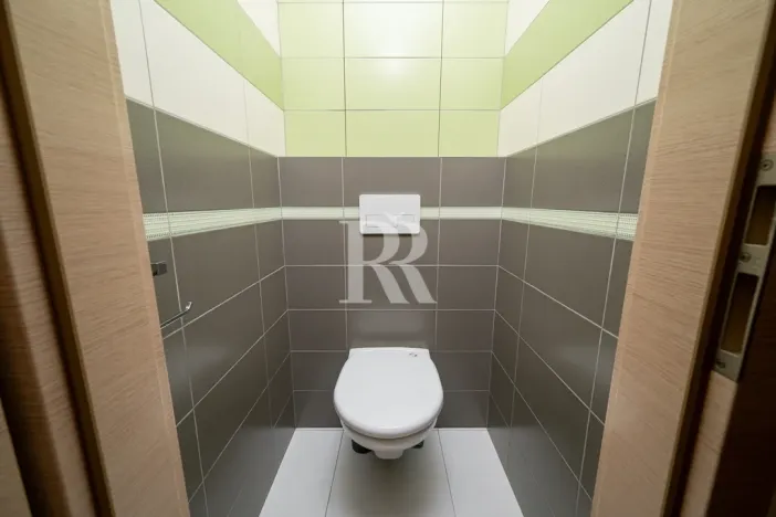 Prodej bytu 3+kk, Praha - Petrovice, Rezlerova, 63 m2