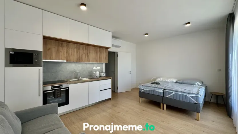 Pronájem bytu 1+kk, Znojmo, Kotkova, 34 m2