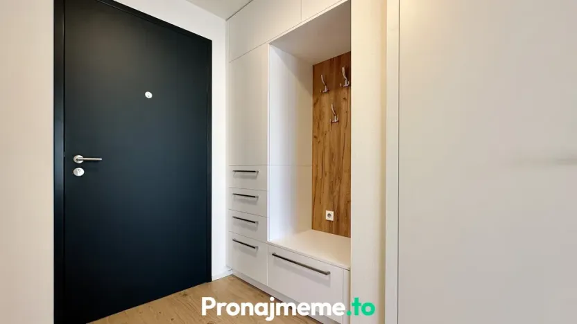 Pronájem bytu 1+kk, Znojmo, Kotkova, 34 m2