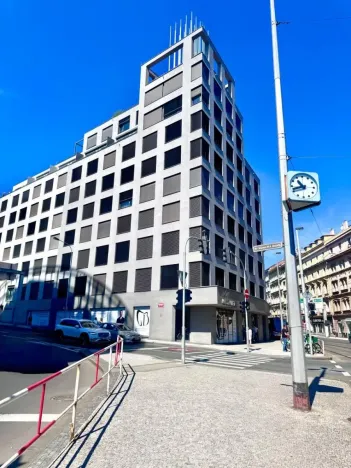 Pronájem bytu 1+kk, Praha - Smíchov, Plzeňská, 25 m2