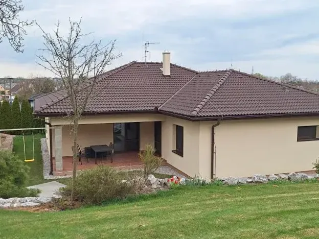 Prodej rodinného domu, Cvrčovice, Školní, 147 m2
