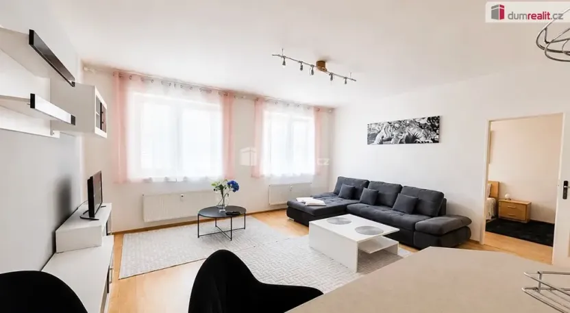 Pronájem bytu 2+kk, Praha - Dolní Chabry, Spořická, 56 m2