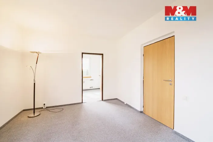 Pronájem bytu 3+1, Cheb, Osvobození, 56 m2
