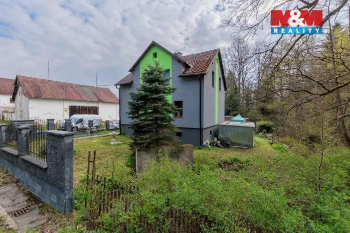 Prodej rodinného domu, Kaceřov - Horní Pochlovice, 176 m2