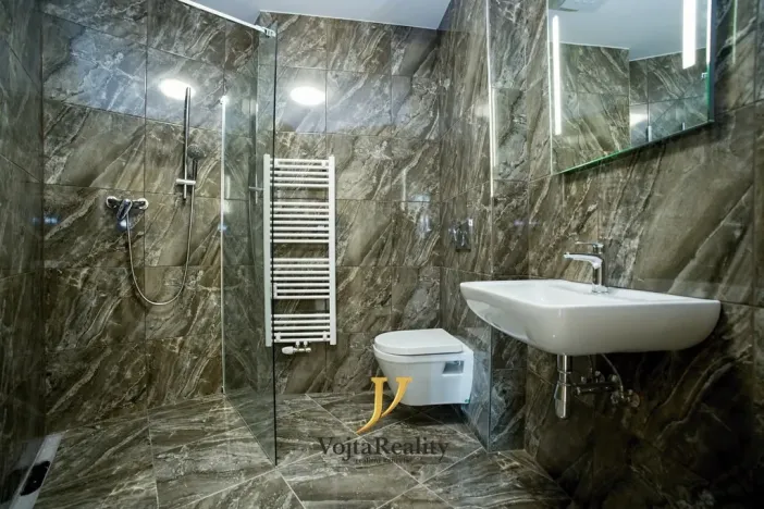 Pronájem bytu 1+kk, Olomouc, Lipenská, 41 m2