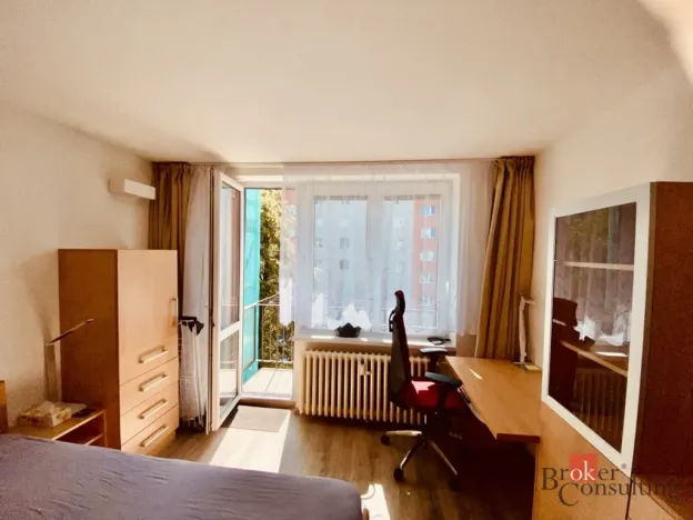 Pronájem bytu 2+1, Praha - Záběhlice, Malovická, 52 m2