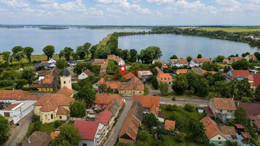 Prodej pozemku pro bydlení, Strachotín, Palavská, 648 m2