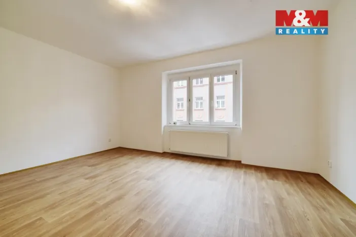 Pronájem bytu 3+1, Cheb, Valdštejnova, 86 m2
