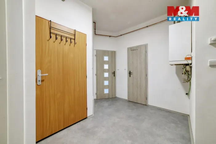 Pronájem bytu 3+1, Cheb, Valdštejnova, 86 m2