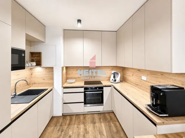 Prodej bytu 2+kk, Slavkov u Brna, Slovanská, 68 m2