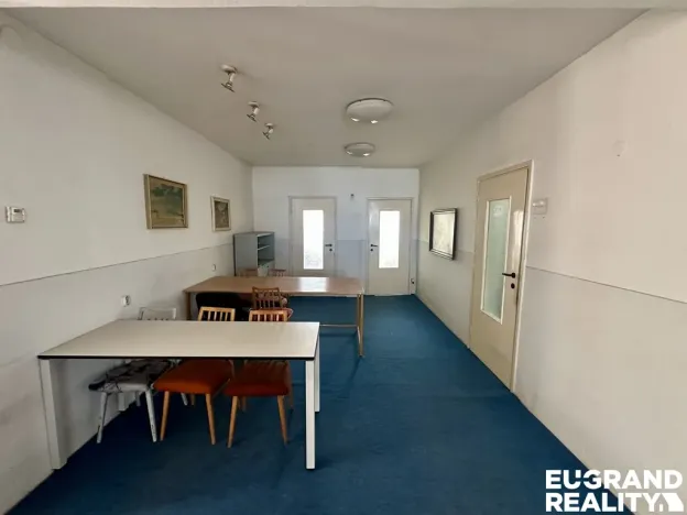 Pronájem výrobních prostor, Varnsdorf, Žilinská, 2400 m2