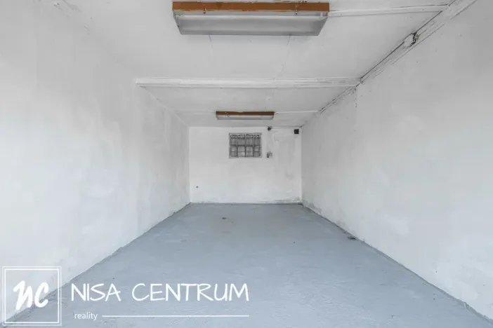 Pronájem garáže, Liberec, 20 m2
