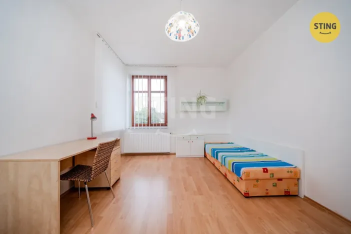 Pronájem kanceláře, Ostrava, Vrázova, 102 m2