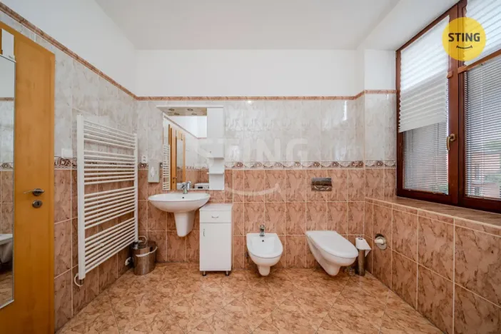 Pronájem kanceláře, Ostrava, Vrázova, 102 m2