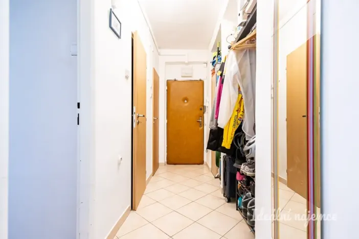 Pronájem bytu 2+1, Praha - Záběhlice, Struhařovská, 55 m2