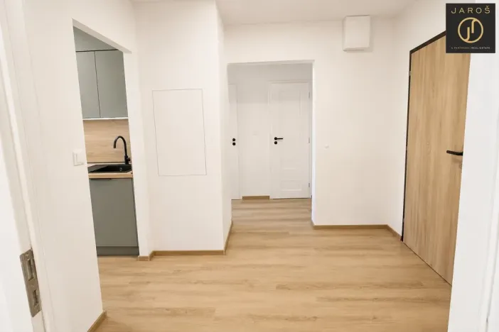 Pronájem bytu 2+1, Praha - Lhotka, Štúrova, 55 m2