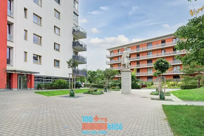Pronájem bytu 1+1, Praha - Modřany, Vorařská, 37 m2