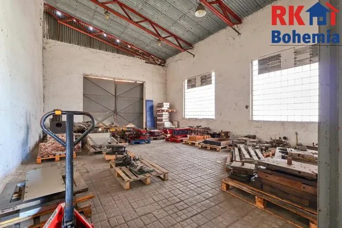 Pronájem skladu, Český Brod, Klučovská, 328 m2
