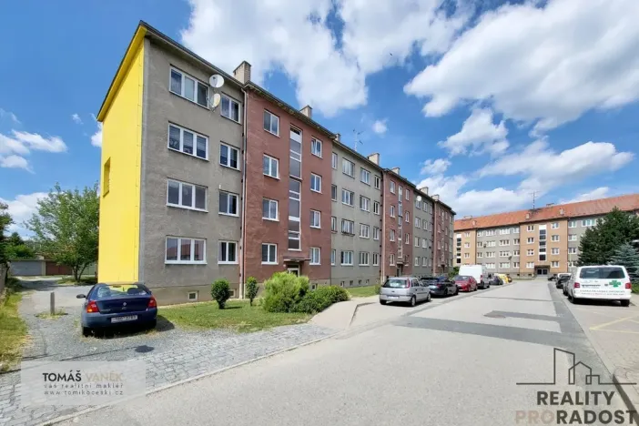 Prodej bytu 3+1, Ořechov, Zahradní, 66 m2