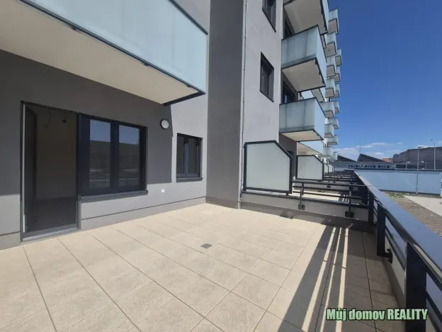 Pronájem bytu 2+kk, Praha - Hostivař, Arnošta Staňka, 31 m2