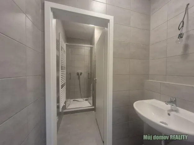 Pronájem bytu 2+kk, Praha - Hostivař, Arnošta Staňka, 31 m2